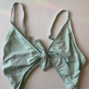 Small Fashion Nova Bathingsuit 2 piece